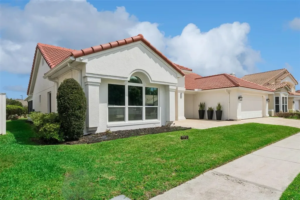 3925 Woodsfield Court Orlando FL 32822