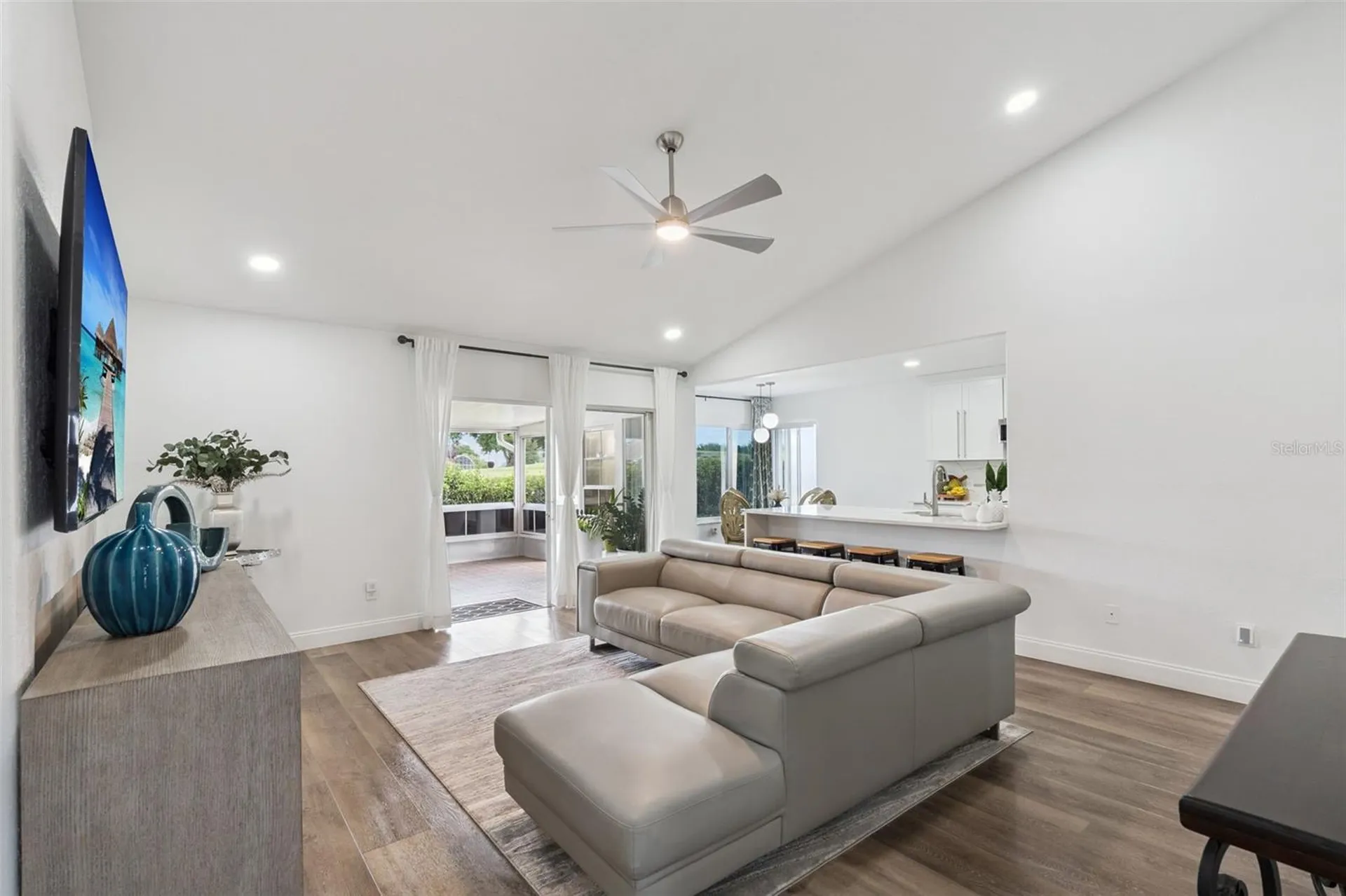 3925 Woodsfield Court Orlando FL 32822
