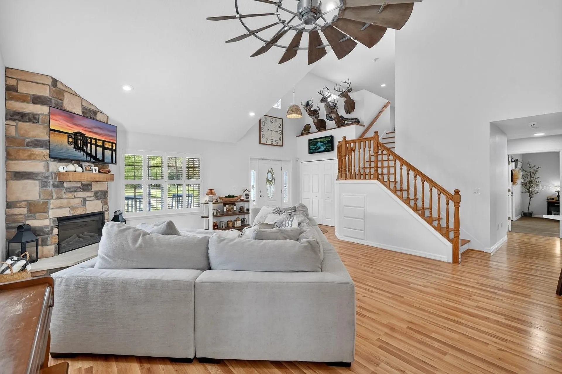 1523 Lakeside Drive Deland FL 32720