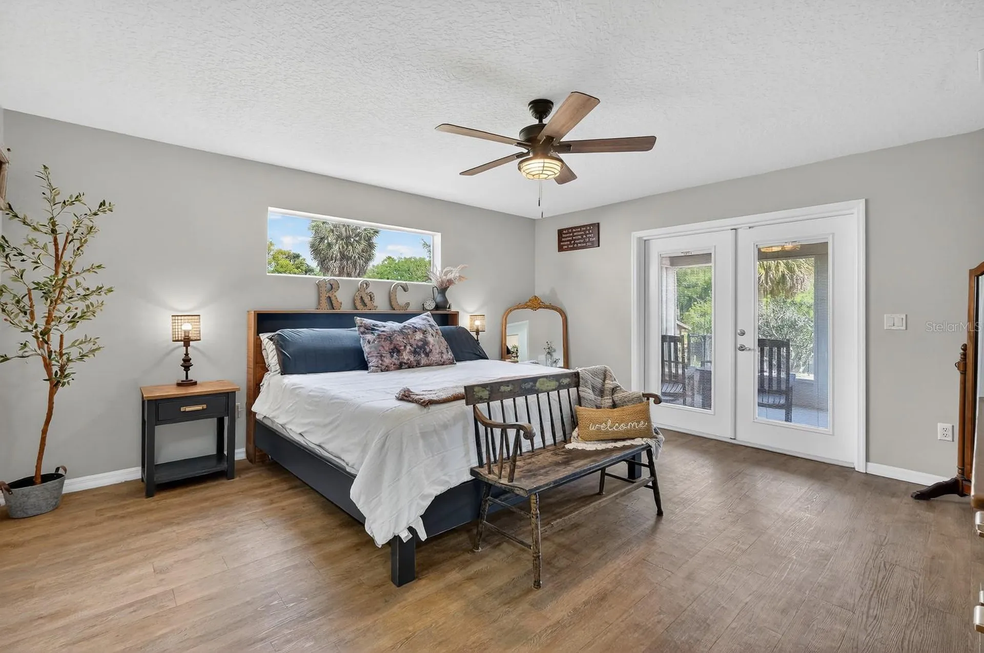 1523 Lakeside Drive Deland FL 32720