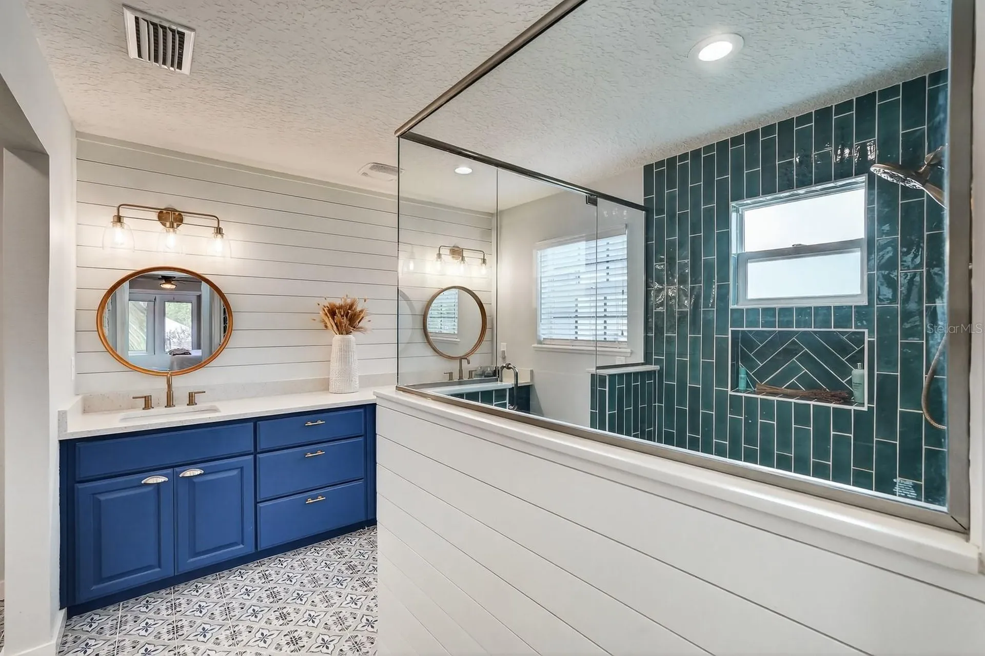 1523 Lakeside Drive Deland FL 32720