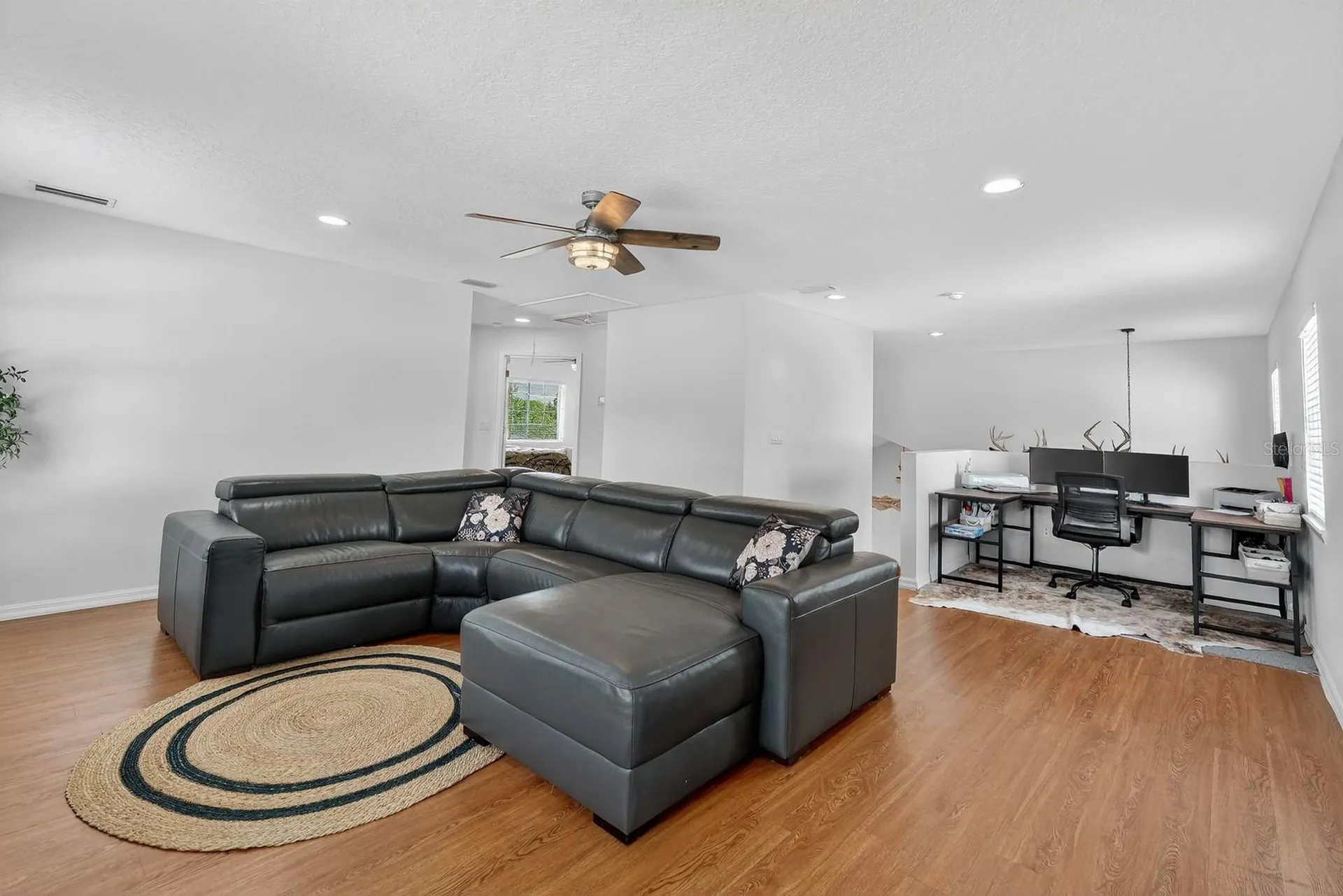 1523 Lakeside Drive Deland FL 32720