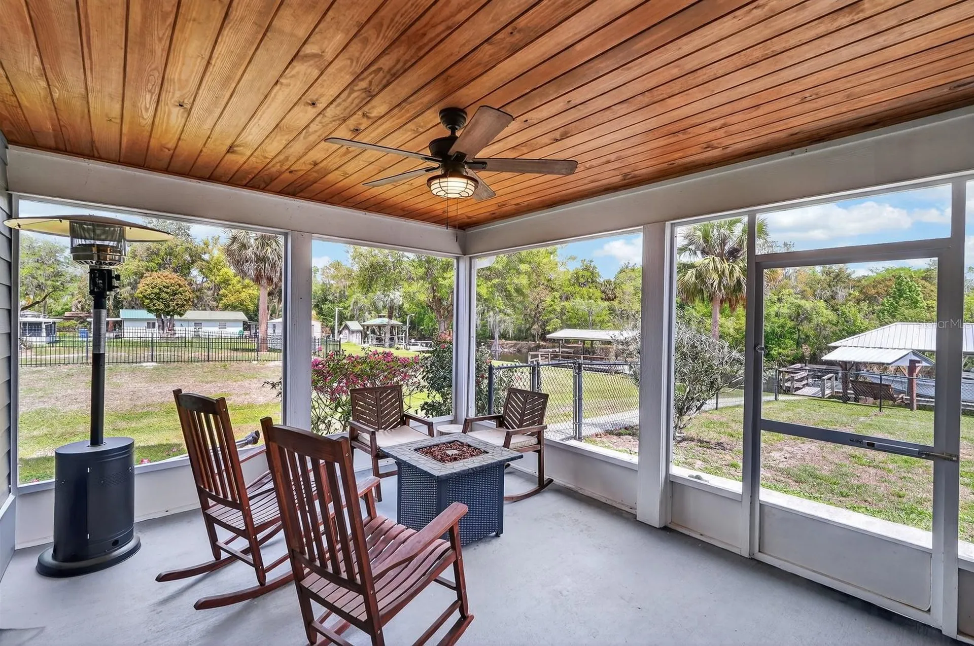 1523 Lakeside Drive Deland FL 32720
