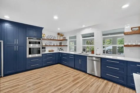 1523 Lakeside Drive Deland FL 32720