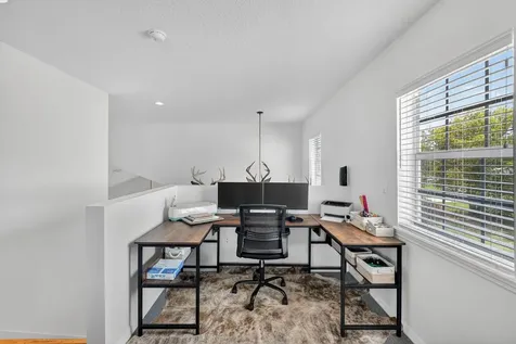 1523 Lakeside Drive Deland FL 32720