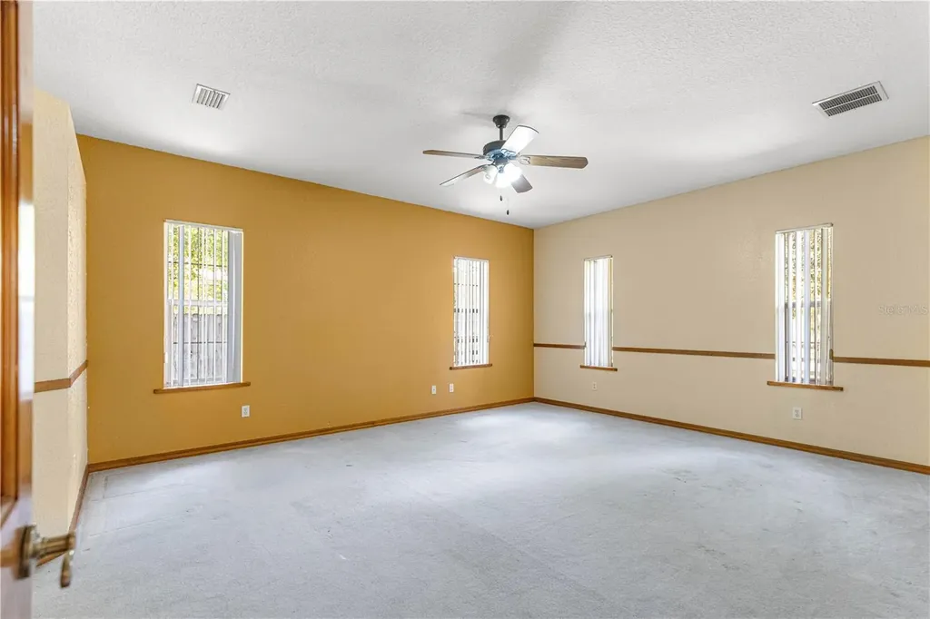 1090 NW 67th Place Ocala FL 34475