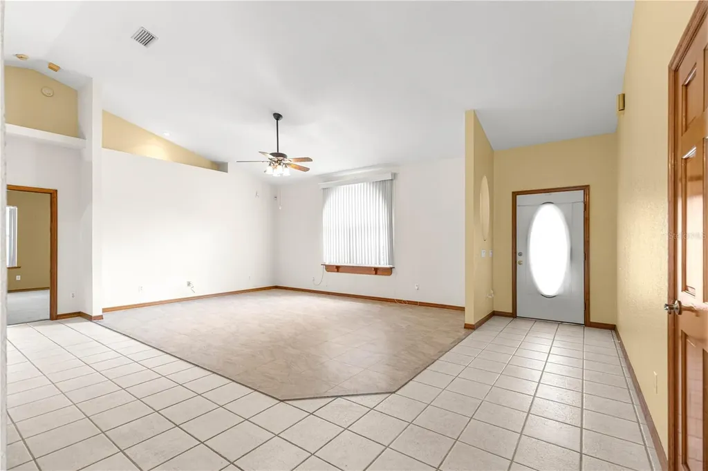 1090 NW 67th Place Ocala FL 34475