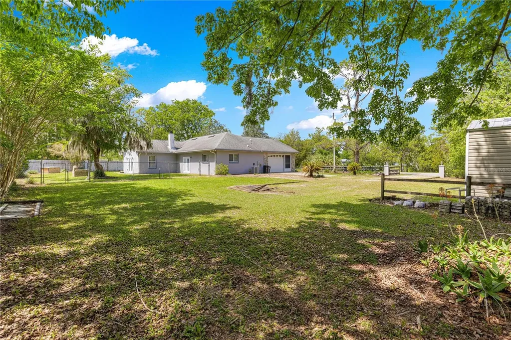 1090 NW 67th Place Ocala FL 34475