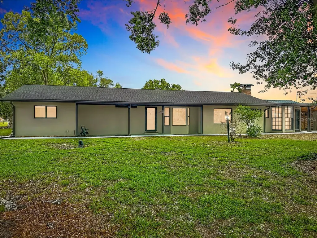 216 Corbett Road Lithia FL 33547