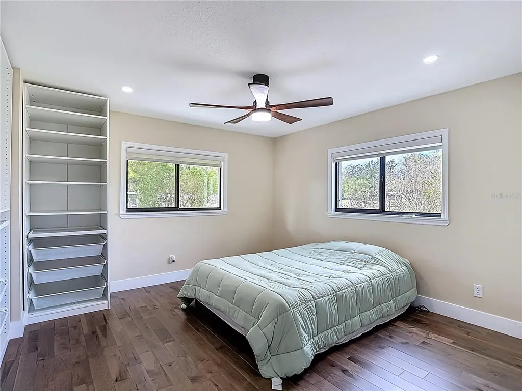 216 Corbett Road Lithia FL 33547