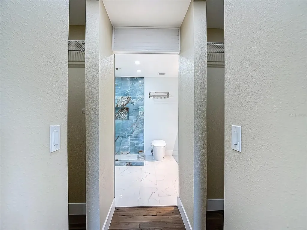 216 Corbett Road Lithia FL 33547