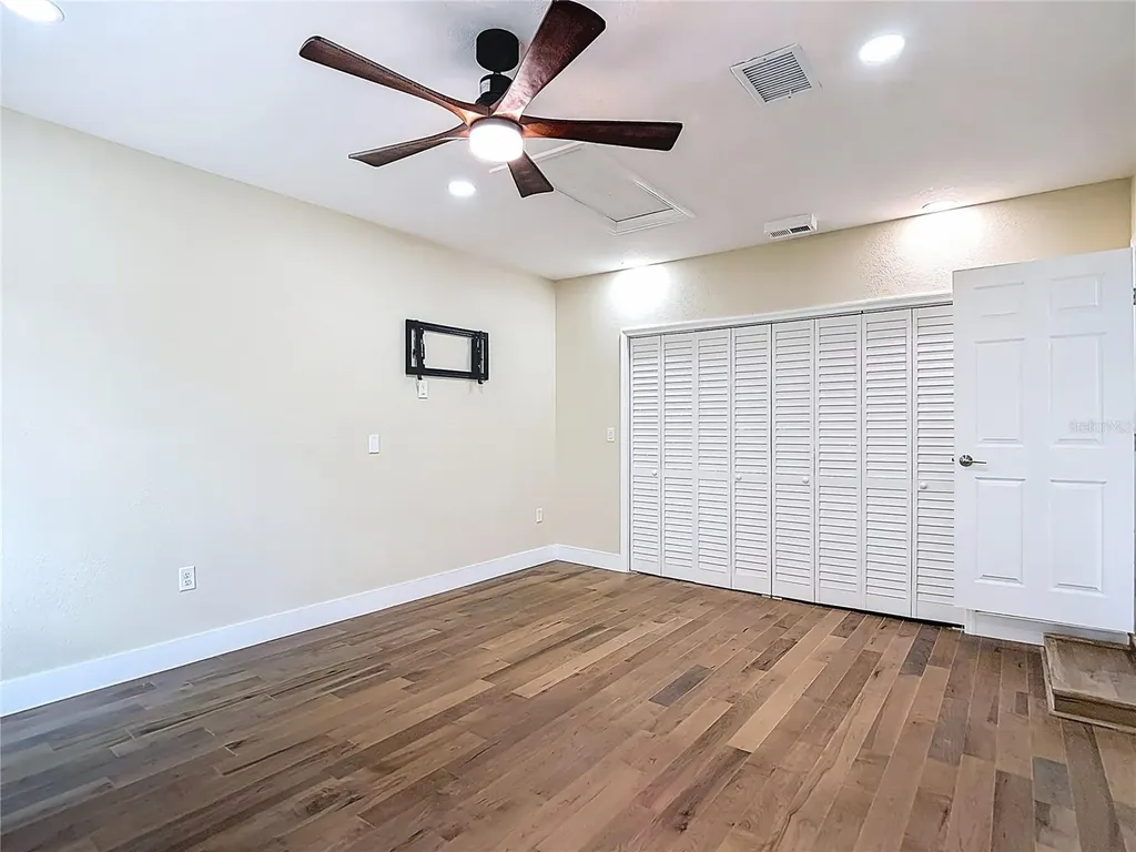 216 Corbett Road Lithia FL 33547