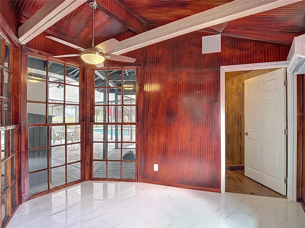 216 Corbett Road Lithia FL 33547
