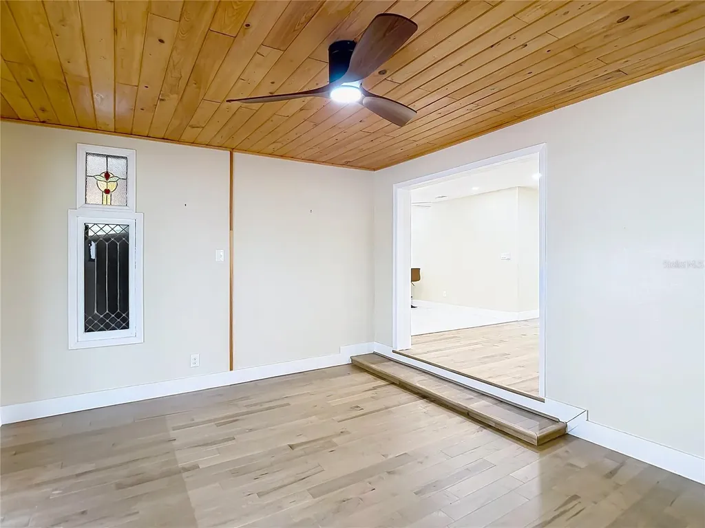 216 Corbett Road Lithia FL 33547