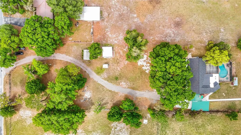 216 Corbett Road Lithia FL 33547