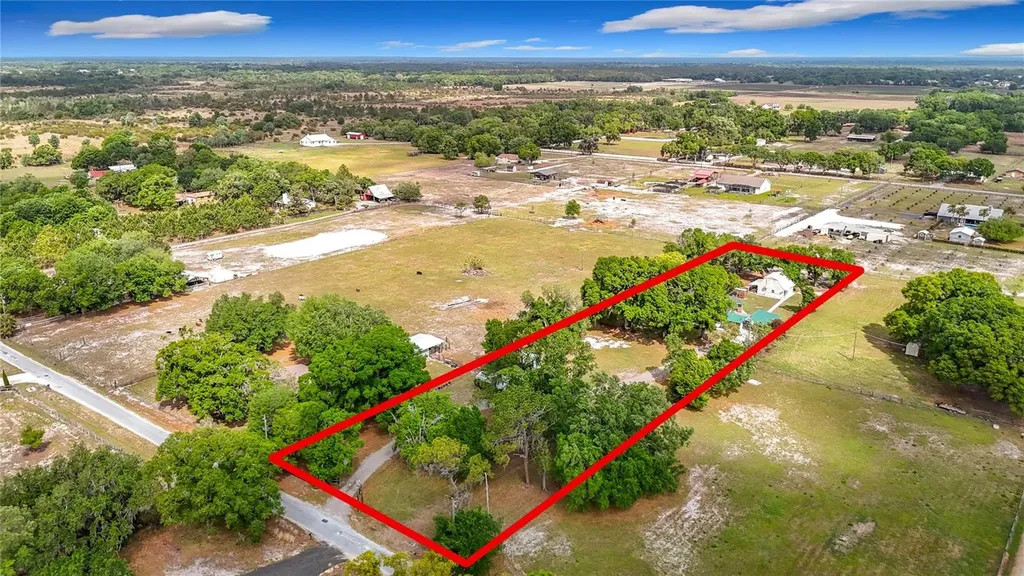 216 Corbett Road Lithia FL 33547