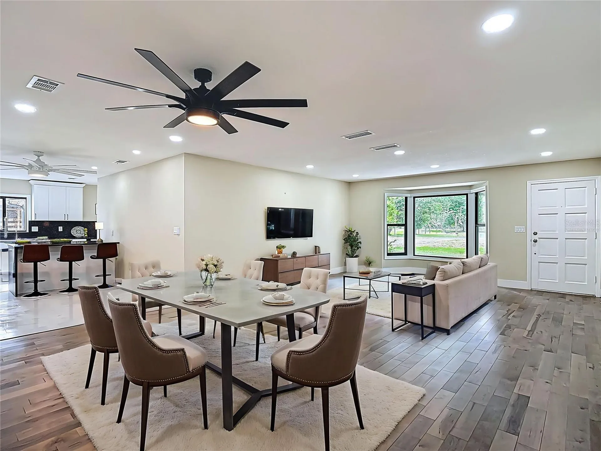 216 Corbett Road Lithia FL 33547