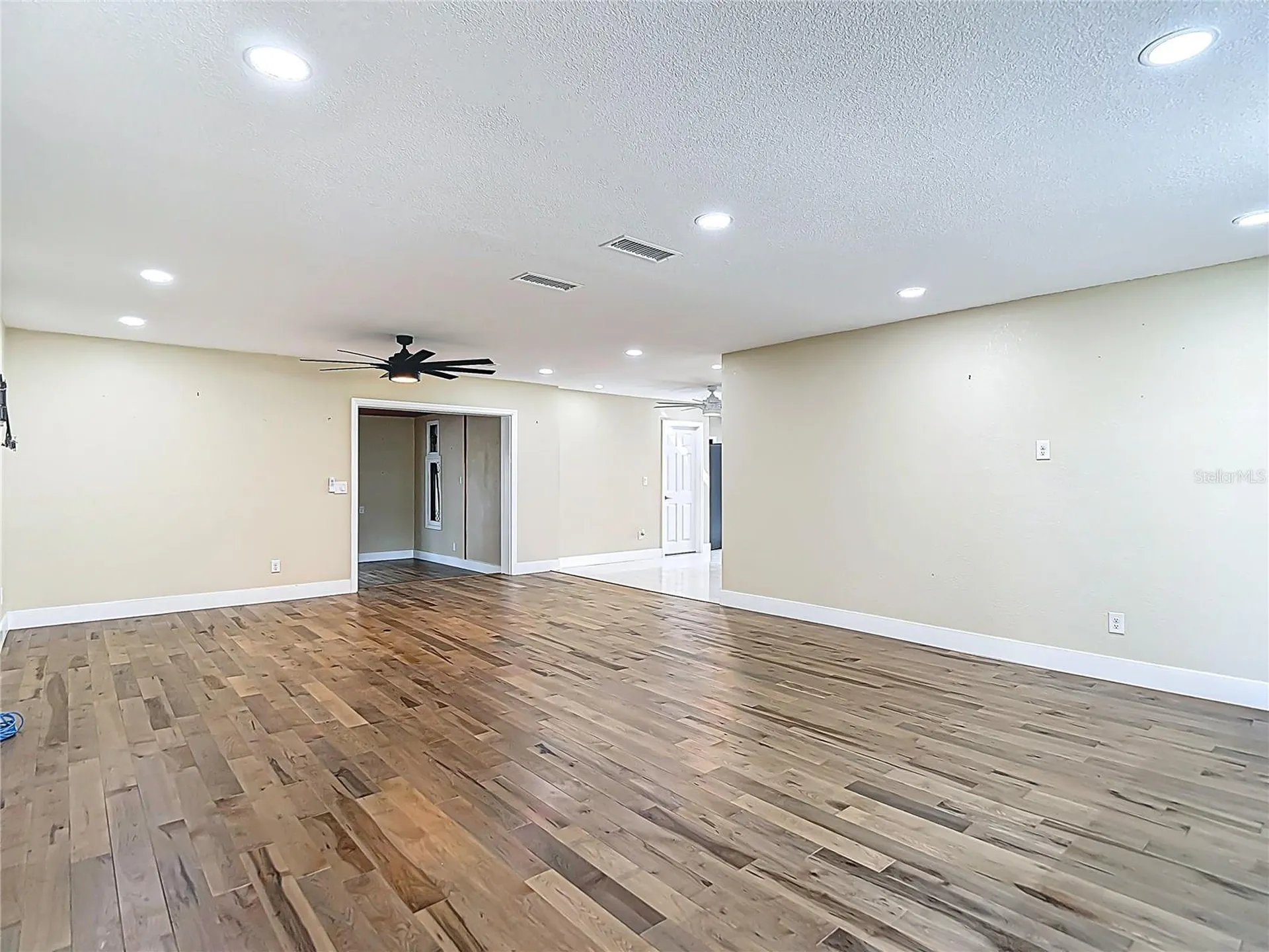 216 Corbett Road Lithia FL 33547