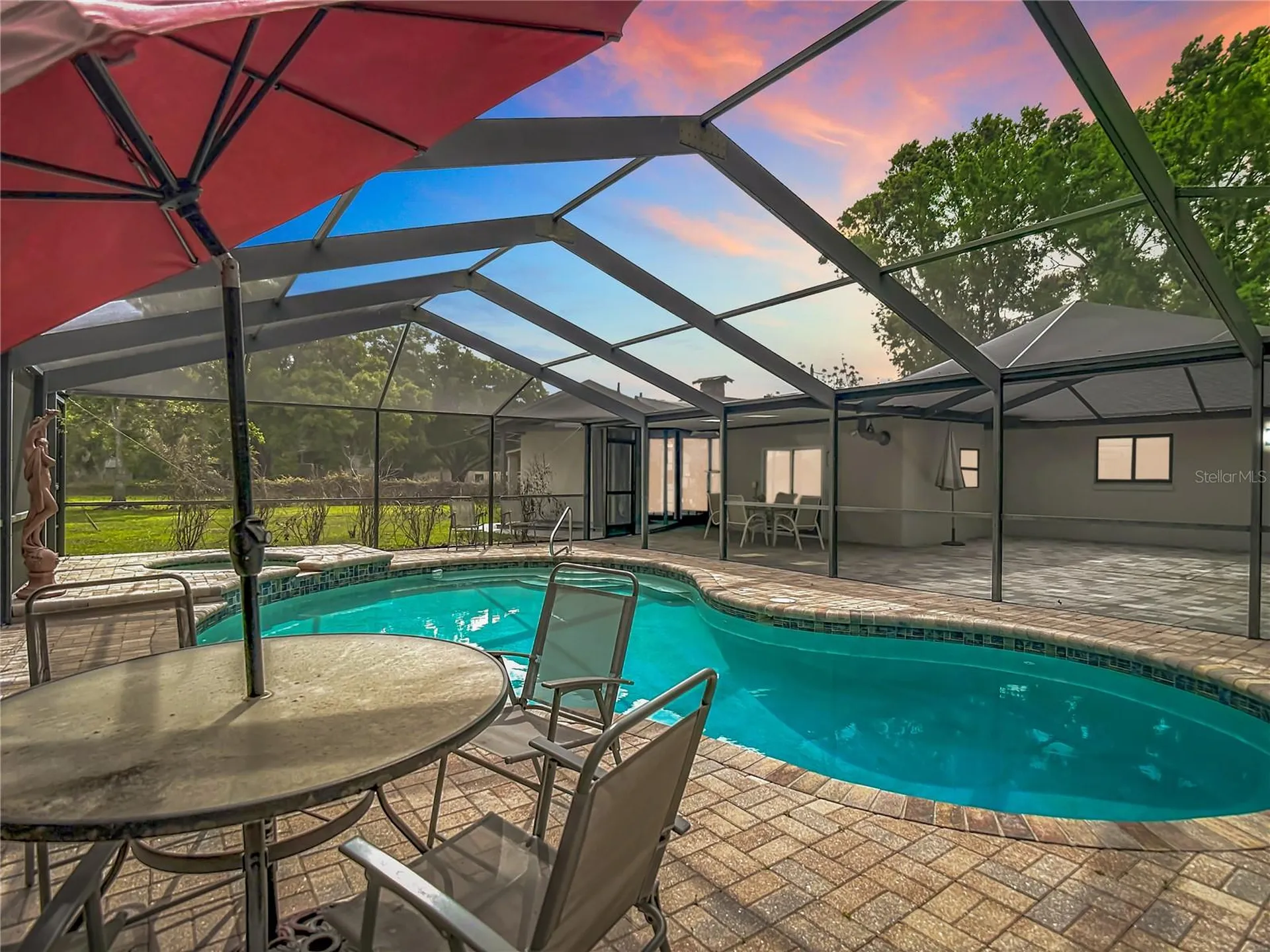 216 Corbett Road Lithia FL 33547