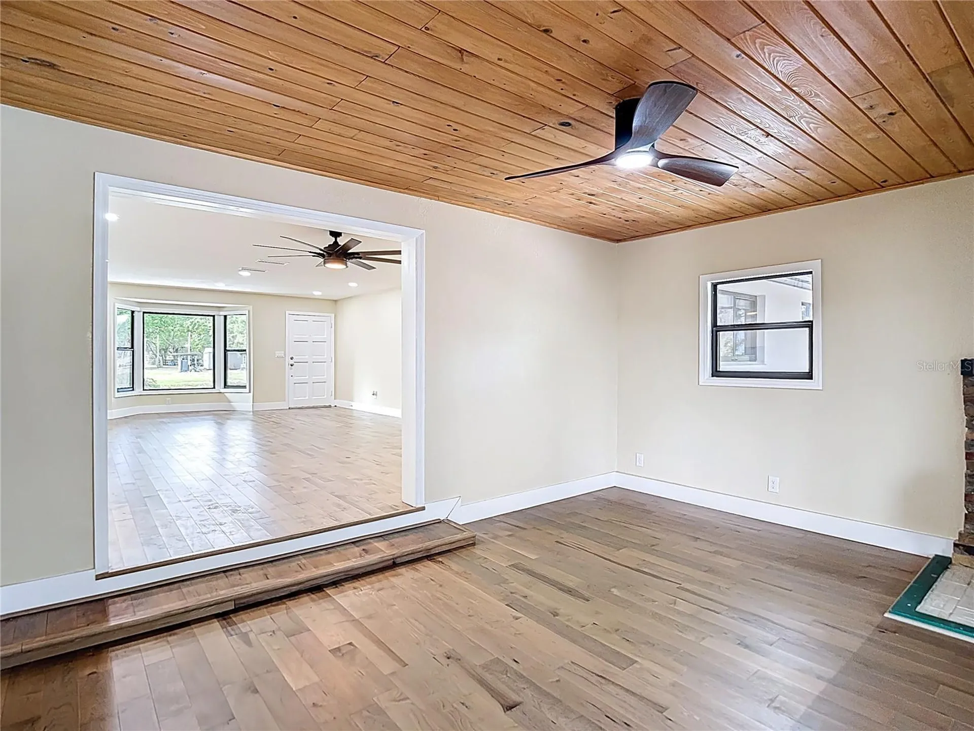 216 Corbett Road Lithia FL 33547