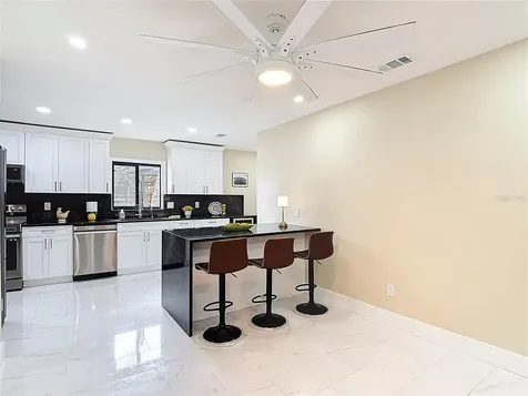 216 Corbett Road Lithia FL 33547