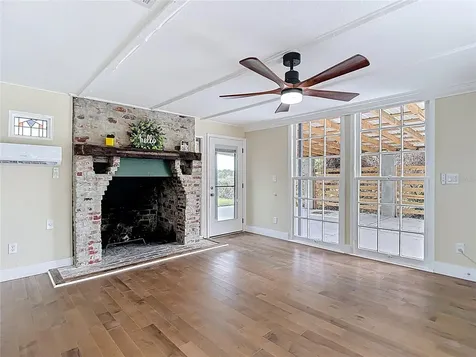 216 Corbett Road Lithia FL 33547
