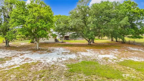 216 Corbett Road Lithia FL 33547