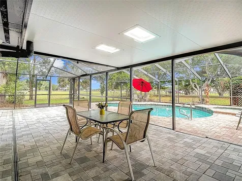 216 Corbett Road Lithia FL 33547