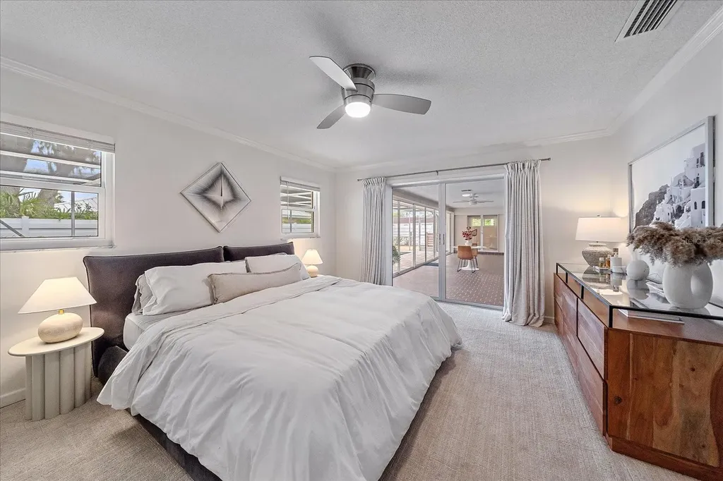 1734 Riviera Circle Sarasota FL 34232