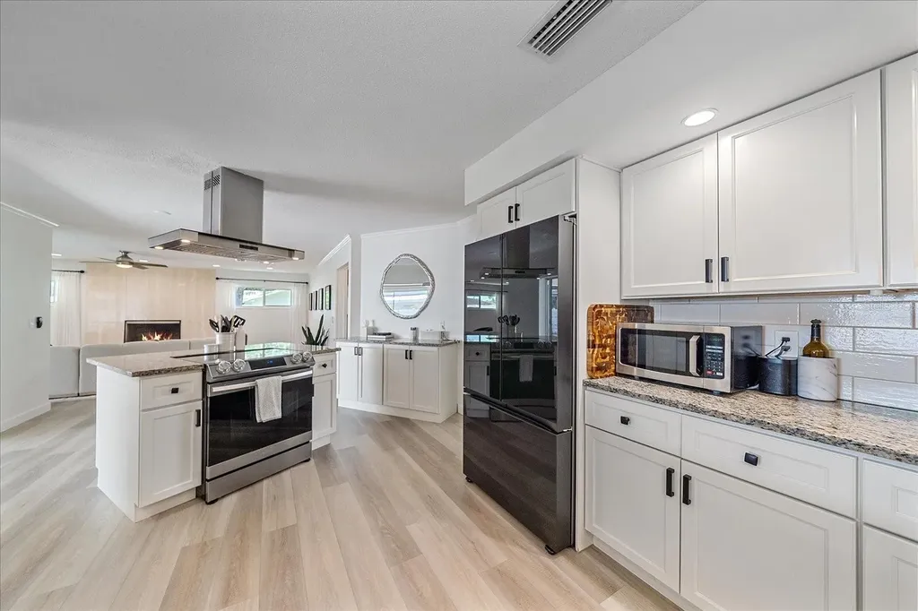 1734 Riviera Circle Sarasota FL 34232
