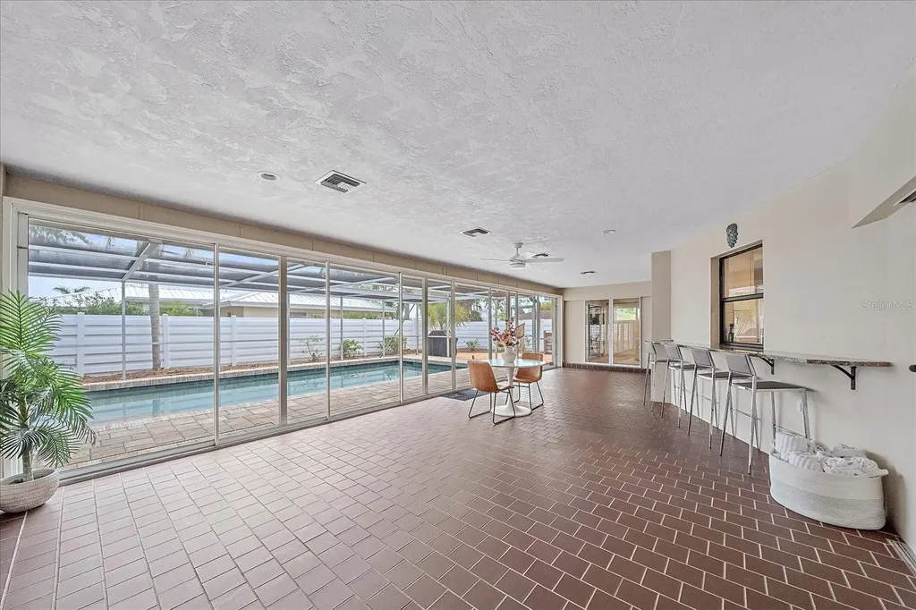 1734 Riviera Circle Sarasota FL 34232