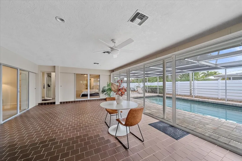 1734 Riviera Circle Sarasota FL 34232