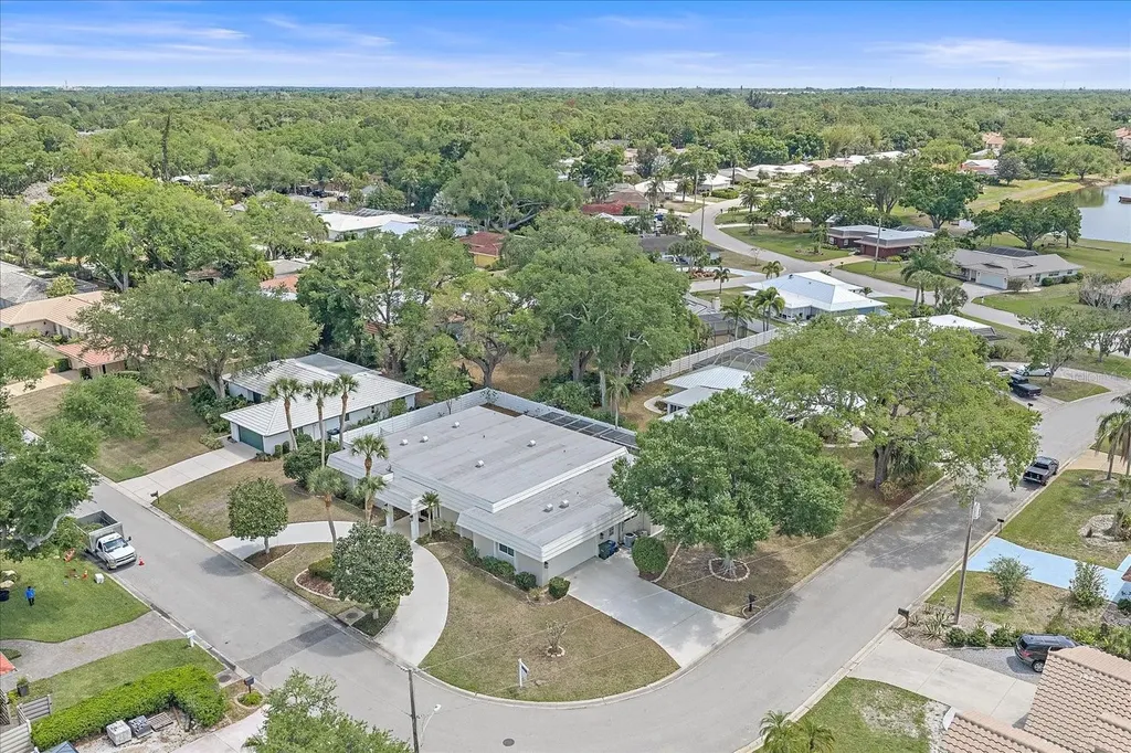 1734 Riviera Circle Sarasota FL 34232