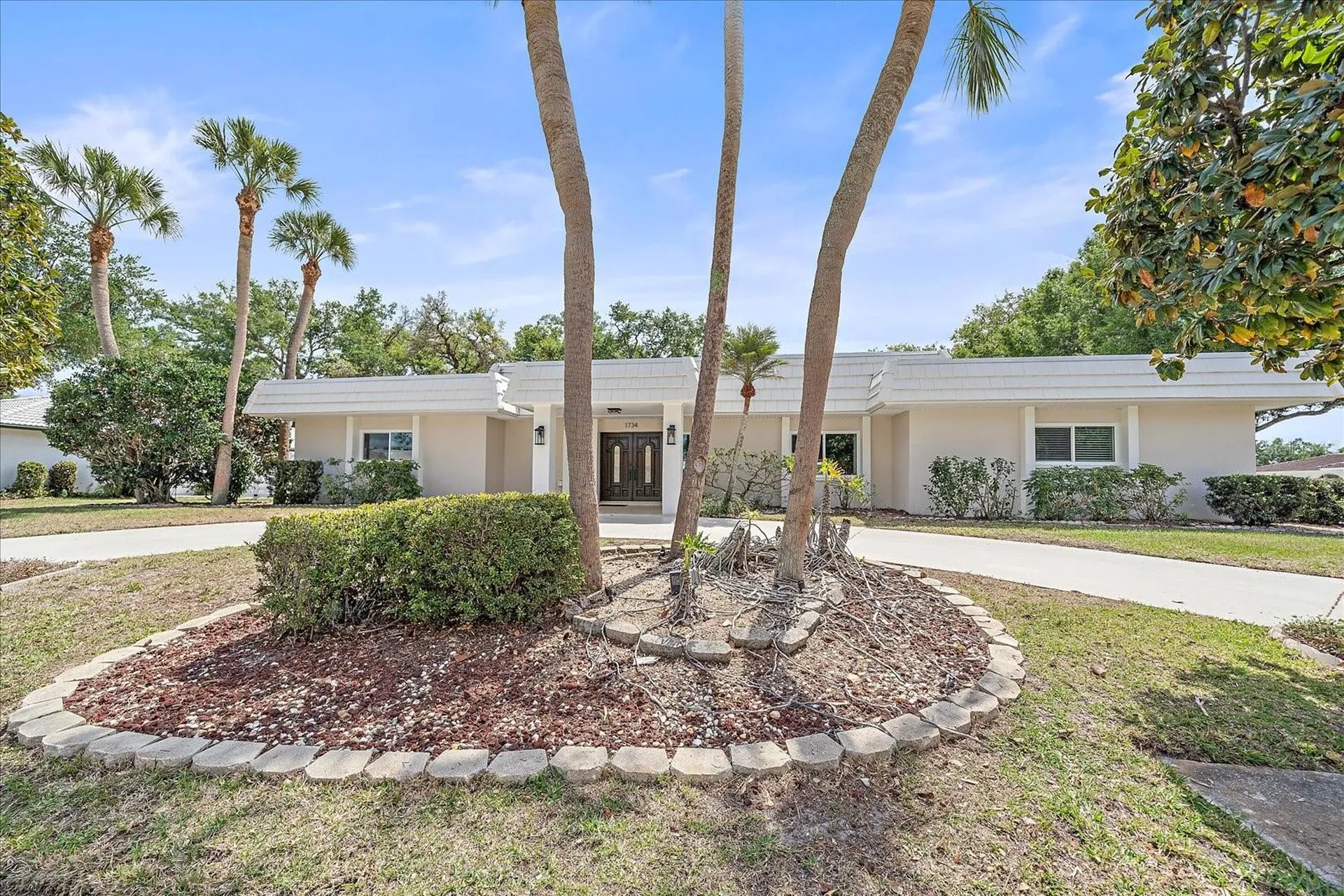 1734 Riviera Circle Sarasota FL 34232