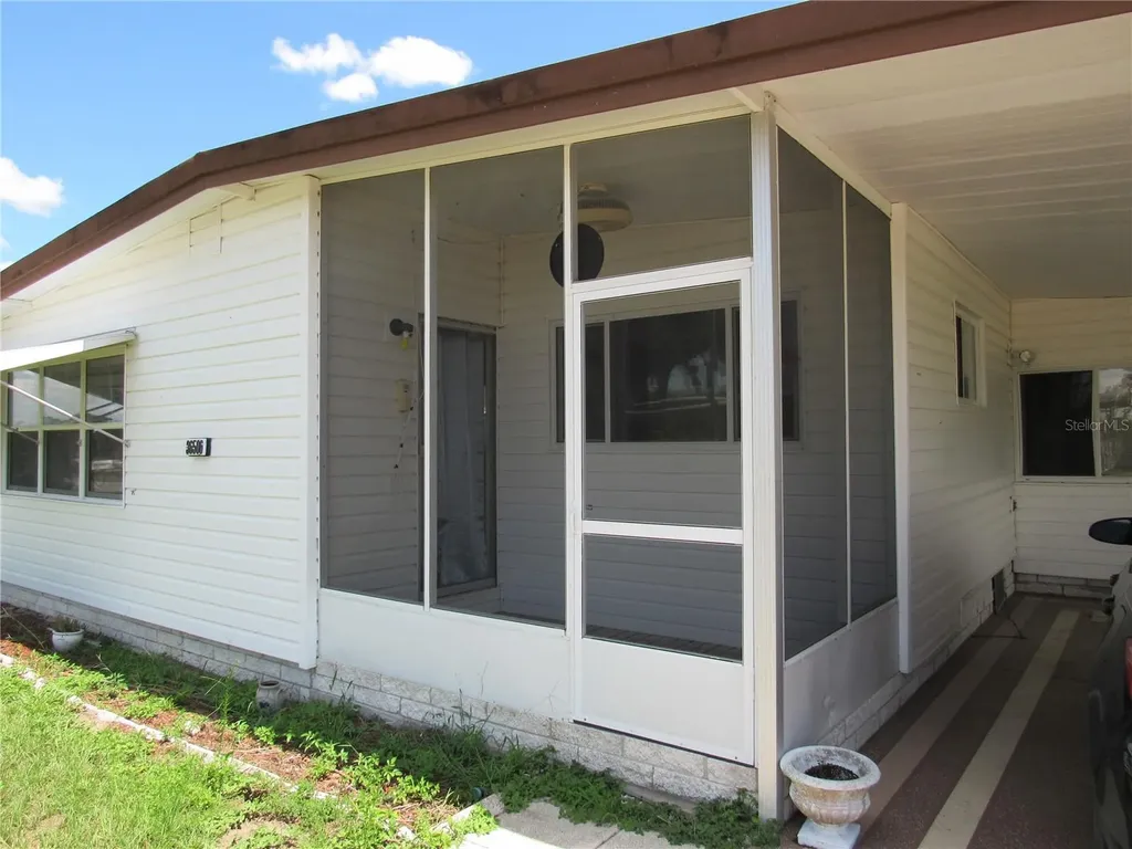 36506 Kay Avenue Zephyrhills FL 33542