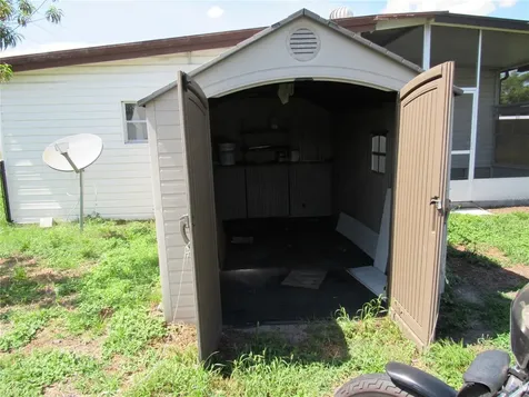 36506 Kay Avenue Zephyrhills FL 33542