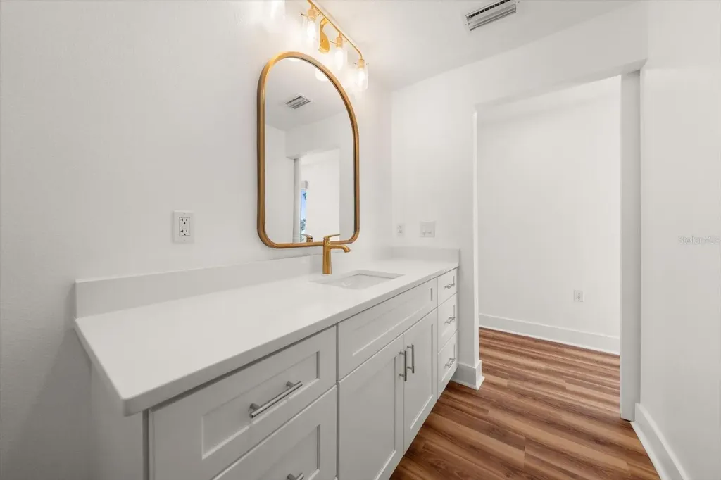 1038 Eldorado Avenue Clearwater FL 33767