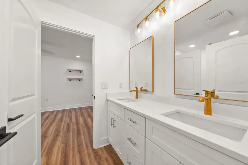 1038 Eldorado Avenue Clearwater FL 33767