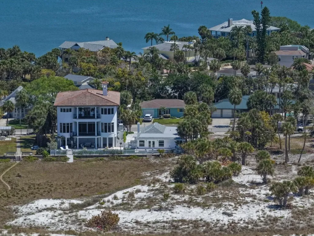 1038 Eldorado Avenue Clearwater FL 33767
