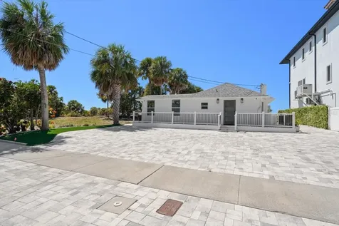 1038 Eldorado Avenue Clearwater FL 33767