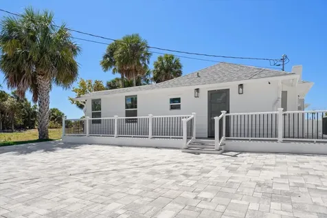 1038 Eldorado Avenue Clearwater FL 33767