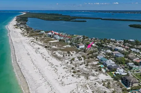 1038 Eldorado Avenue Clearwater FL 33767