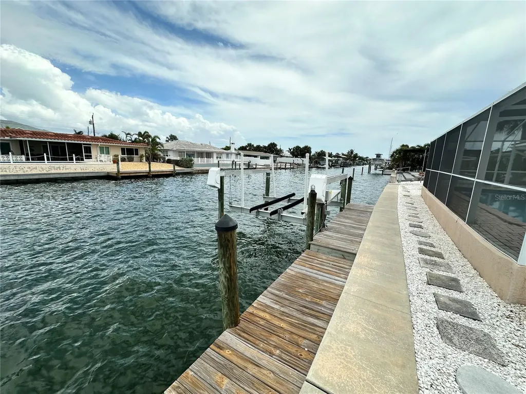 3615 100th Street W Bradenton FL 34210