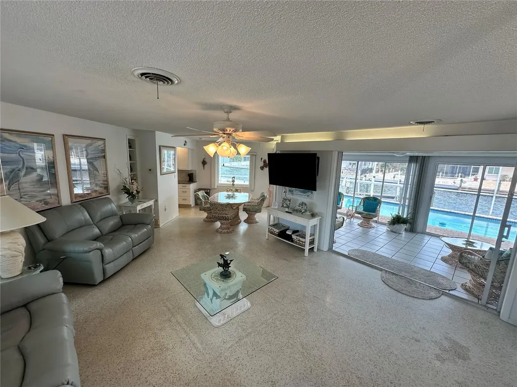 3615 100th Street W Bradenton FL 34210