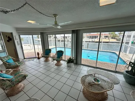 3615 100th Street W Bradenton FL 34210