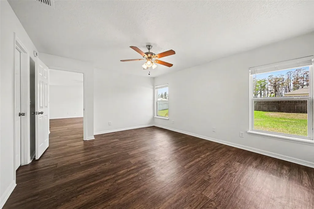 1461 E Whooping Drive Groveland FL 34736