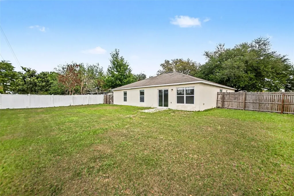 1461 E Whooping Drive Groveland FL 34736