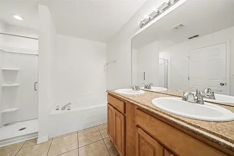 1461 E Whooping Drive Groveland FL 34736