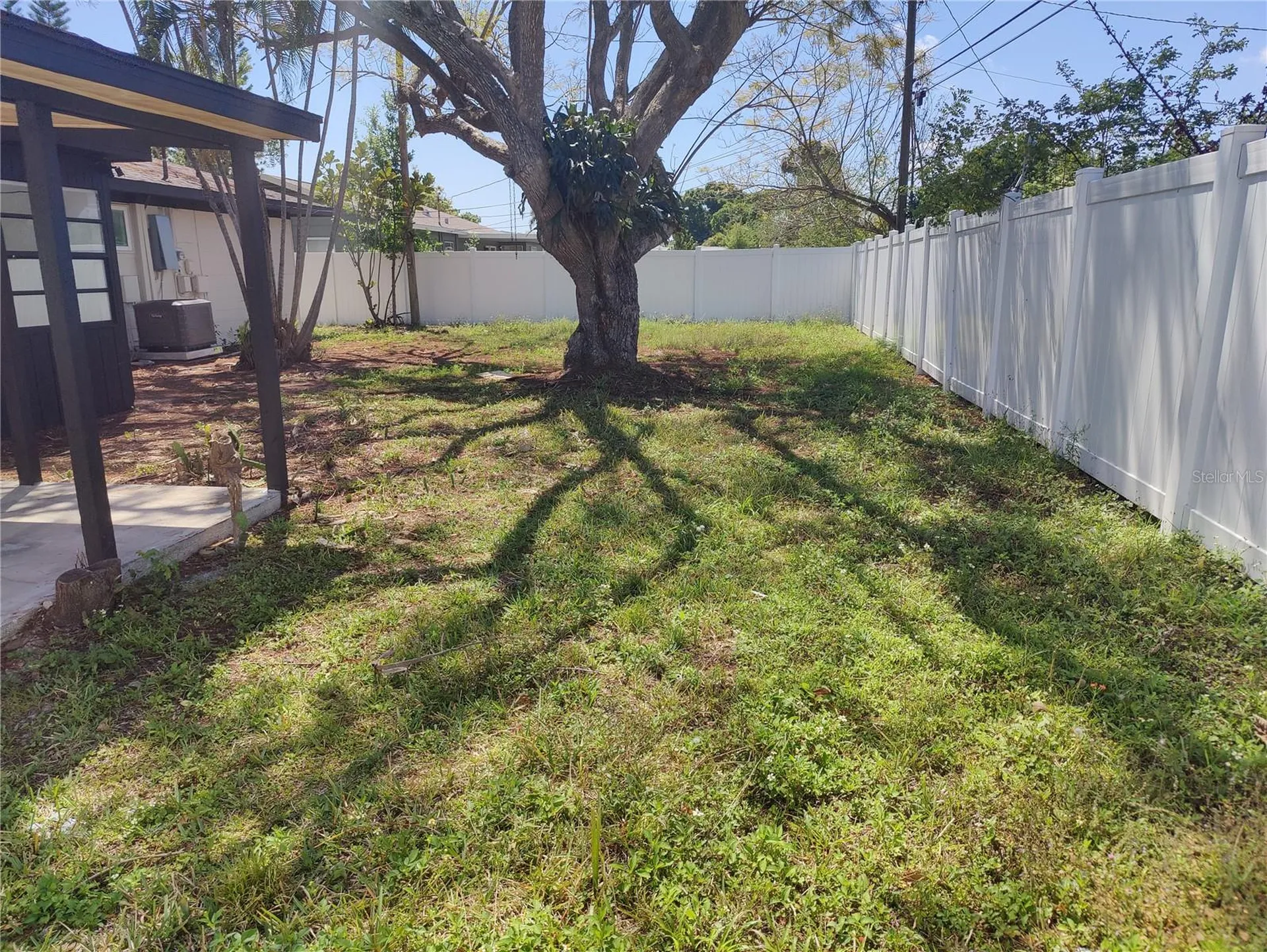 7498 Orpine Drive N St Petersburg FL 33702