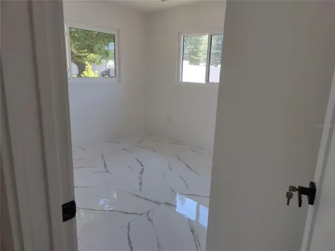 7498 Orpine Drive N St Petersburg FL 33702